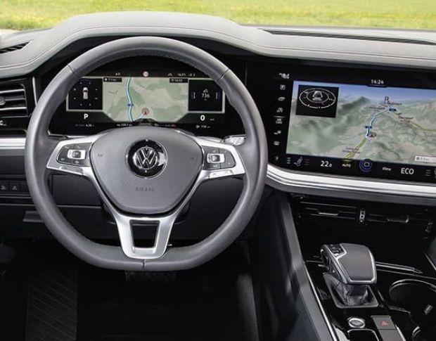 Захисне скло Pixsel на панель приладів VOLKSWAGEN TOUAREG - 16.2“ 2023 - (гібридне мат)