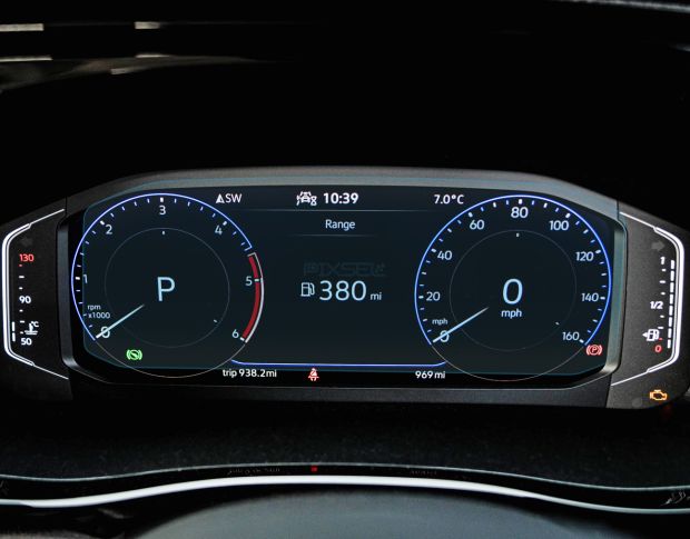 Захисне скло Pixsel на панель приладів VOLKSWAGEN TRANSPORTER - 9.9“ 2021 - (гібридне мат)