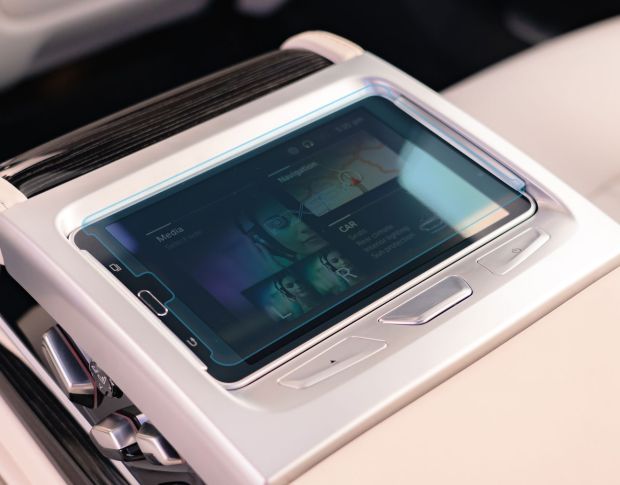 Захисне скло Pixsel на планшет BMW 7 - 8.2“ 2019 - 2022 (G11, G12) (гібридне мат)