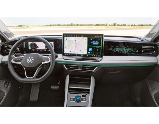 Защитное стекло Pixsel на монитор VOLKSWAGEN TIGUAN - 16“ 2024 - (гибридное глянец)