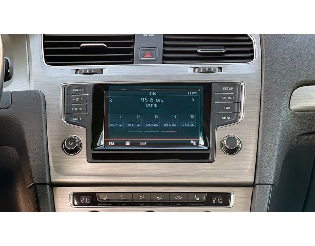Защитное стекло Pixsel на монитор VOLKSWAGEN E-GOLF 5.8“ 2014 - 2016 (гибридное глянец)