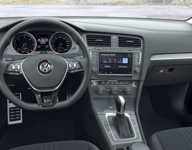 Защитное стекло Pixsel на монитор VOLKSWAGEN GOLF 8“ 2013 - 2017 (гибридное мат)
