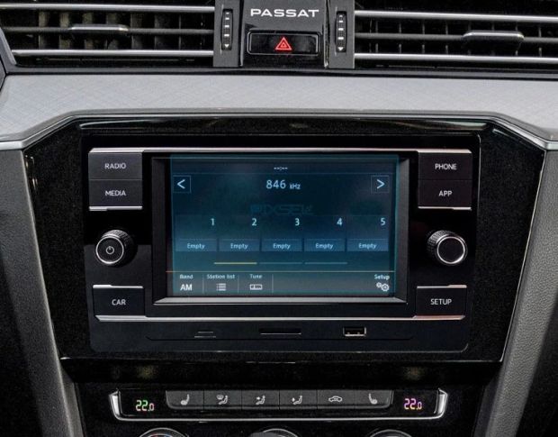 Защитное стекло Pixsel на монитор VOLKSWAGEN PASSAT 6.5“ 2019 - 2022 (гибридное глянец)