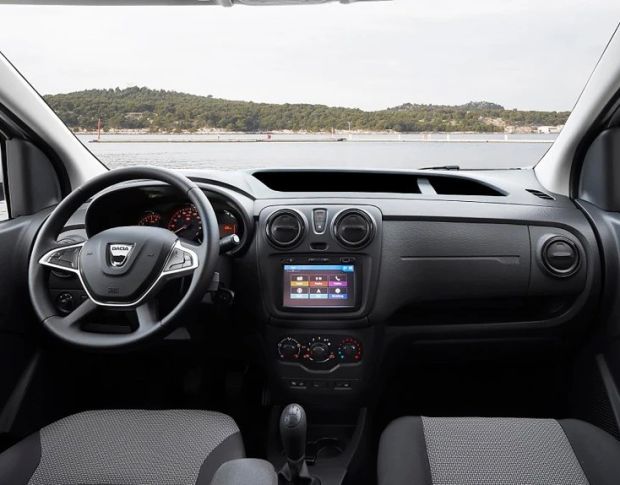 Защитное стекло Pixsel на монитор DACIA DOKKER 6.9“ 2014 - 2020 (гибридное мат)