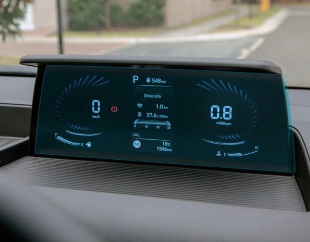 Захисне скло Pixsel на панель приладів HYUNDAI STARIA 12.9“ 2021 - (гібридне глянець)