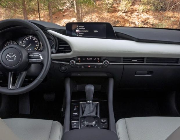 Защитное стекло Pixsel на монитор MAZDA 3 13“ 2019 - 2023 (гибридное глянец)
