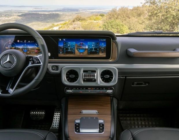 Захисне скло Pixsel на панель приладів MERCEDES BENZ G-CLASS 28.5“ 2024 - (гібридне мат)
