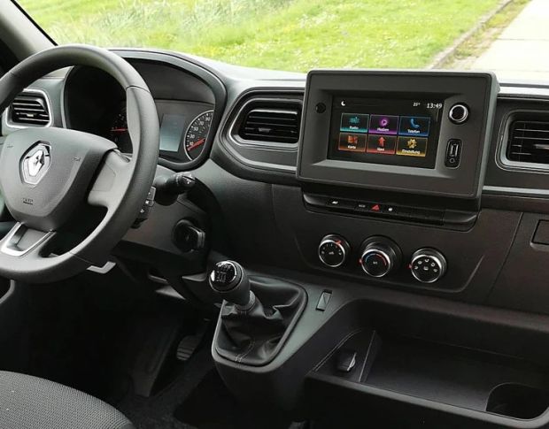 Защитное стекло Pixsel на монитор RENAULT MASTER 6.9“ 2020 - 2023 (гибридное глянец)