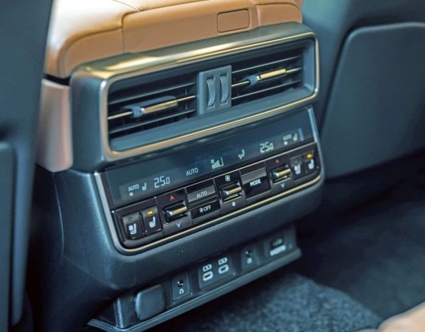 Захисне скло Pixsel на задній клімат-контроль LEXUS LX 10.6“ 2021 - (гібридне глянець)