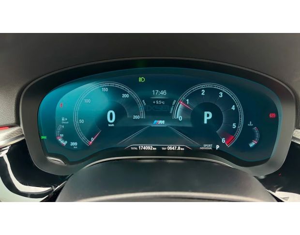 Защитное стекло Pixsel на приборную панель BMW 5 / M5 14.3“ 2017 - 2020 (G30, G31, G38, F90) (гибридное мат)