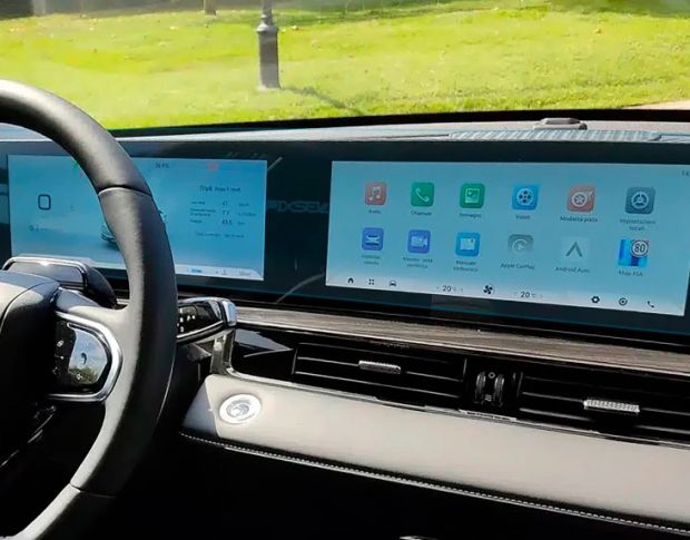 Защитное стекло Pixsel на приборную панель OMODA 5 33.2“ 2024 - (гибридное мат)