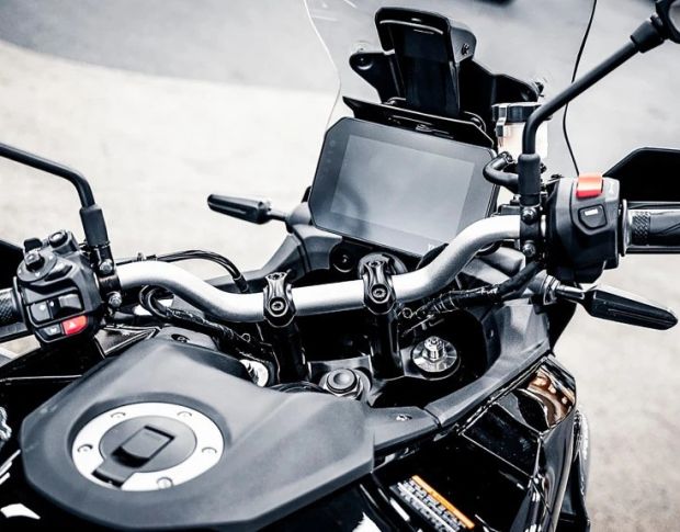 Захисне скло Pixsel на спідометр мотоцикла YAMAHA TRACER 9 9.4“ (9 GT, 9 GT +, 9 Y-AMT, 9 GT Y-AMT) 2025 - (гібридне глянець)