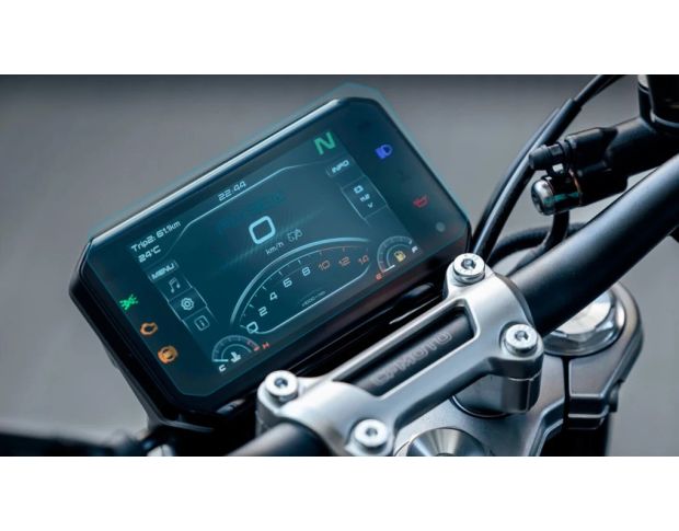Защитное стекло Pixsel на спидометр мотоцикла CFMOTO 450NK 6.8“ (гибридное глянец)