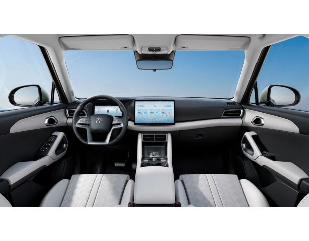 Защитное стекло Pixsel на приборную панель BYD YUAN UP 10.2“ 2024 - (гибридное глянец)