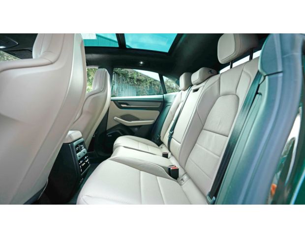 Захисне скло Pixsel на задній клімат-контроль PORSCHE MACAN 7.7“ 2024 - (гібридне мат)